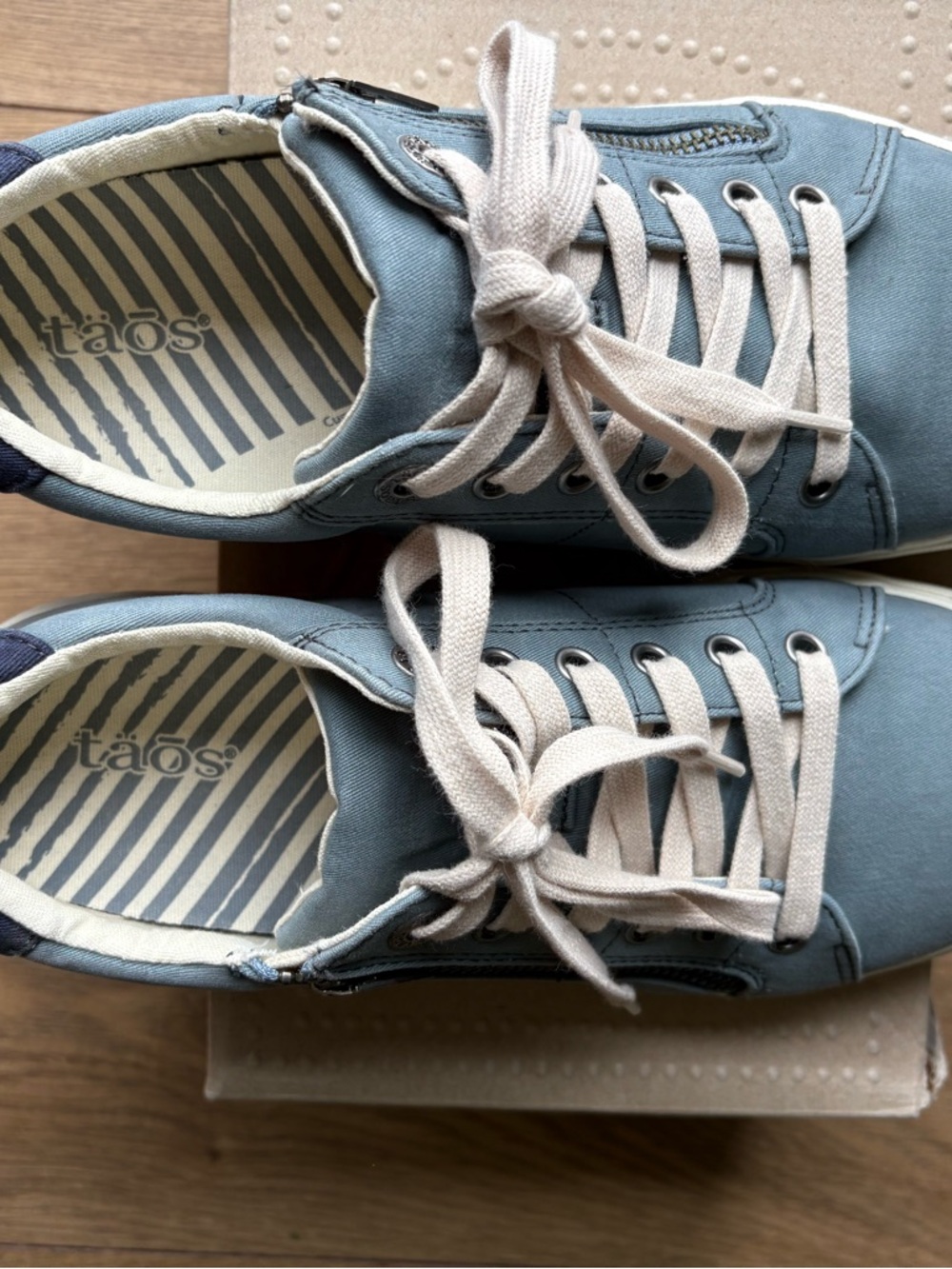 Täōs Z Soul New Color Mineral Blue/Grey Distressed Canvas size 8.5 Wide - Picture 4 of 9
